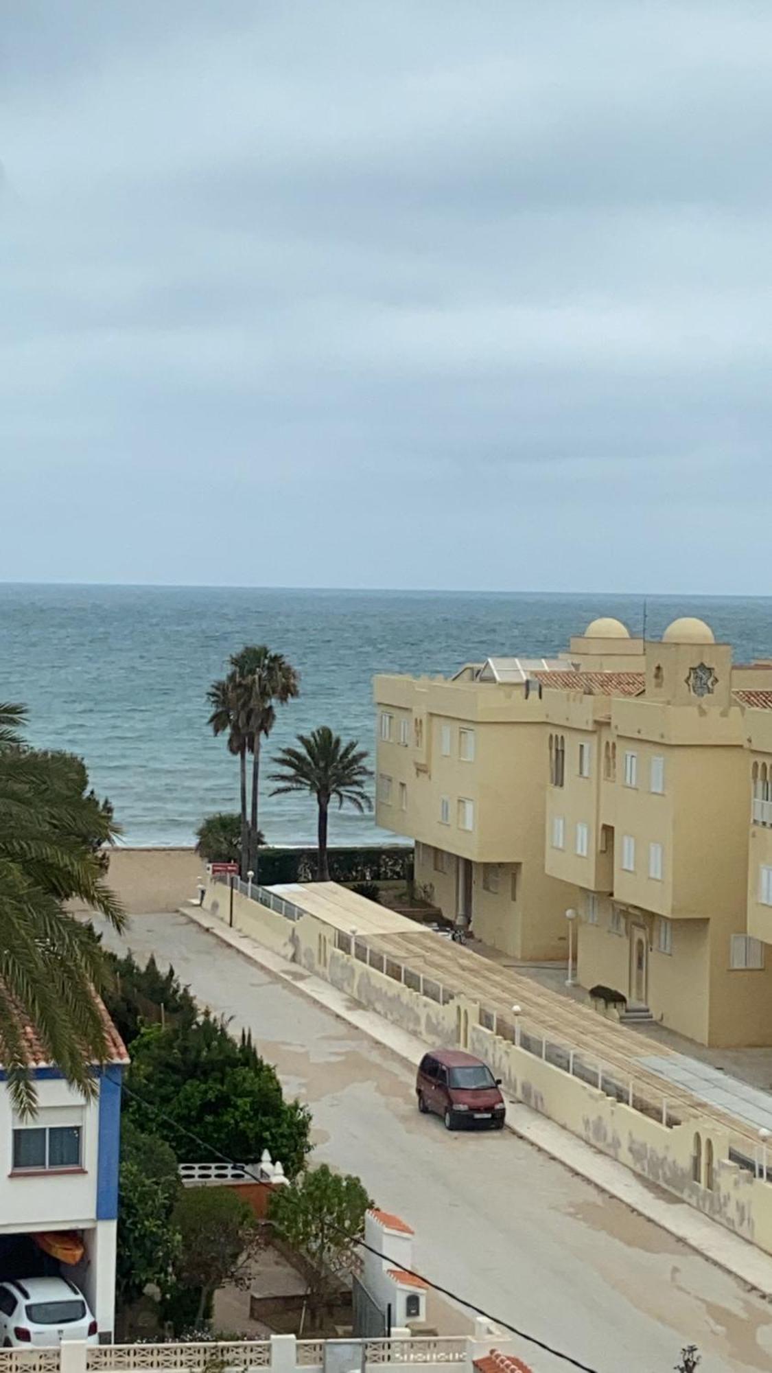 Vistas Al Mar Playa De Los Bovetes دينايا المظهر الخارجي الصورة